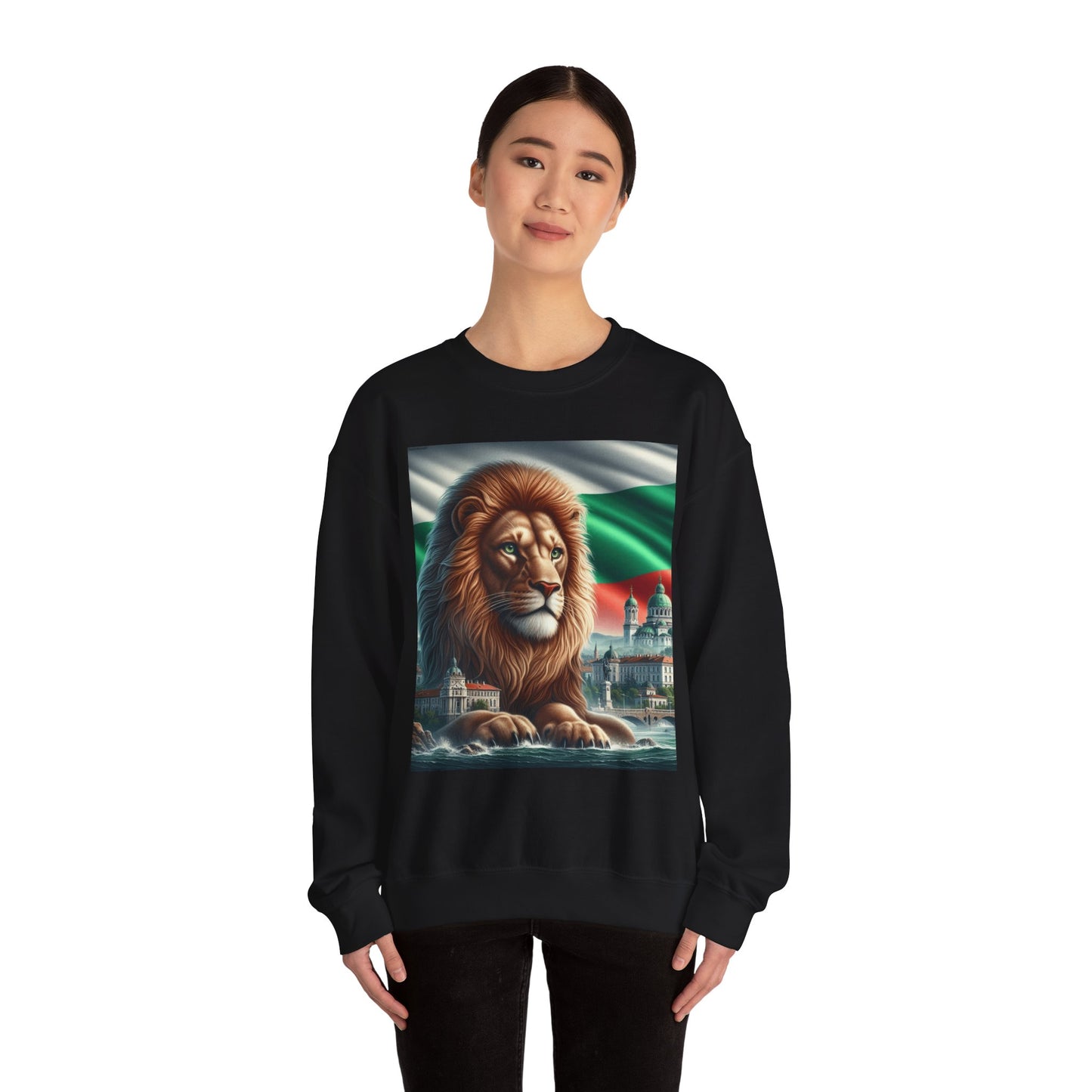 Majestic Lion Sweatshirt - Unisex Heavy Blend™ - Perfect for Animal Lovers