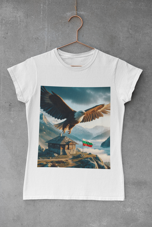 Majestic Eagle Unisex Heavy Cotton Tee - Nature-Inspired Graphic T-Shirt